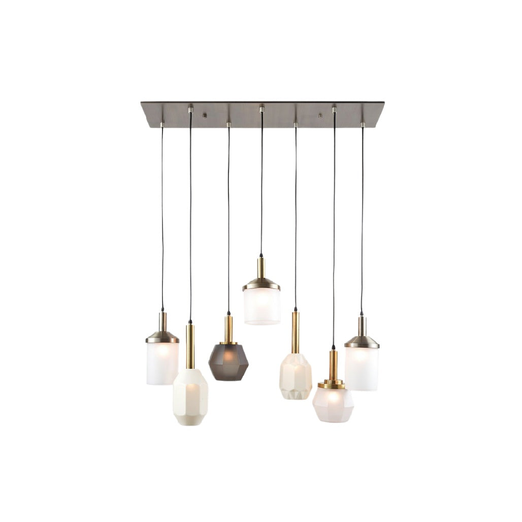 Hanglamp met meerdere glazen glazen in verschillende vormen en afwerkingen